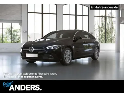 Second-hand Mercedes CLA250e Shooting Brake 160 CP (117 kW) 2021 Negru Break