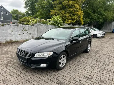 Gebraucht Volvo V70 120 PS (88 kW) 2016 Schwarz Kombi