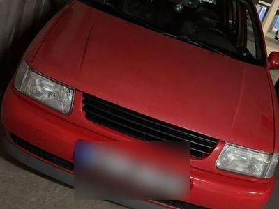 Gebraucht VW Polo 60 PS (44 kW) 1996 Rot Limousine