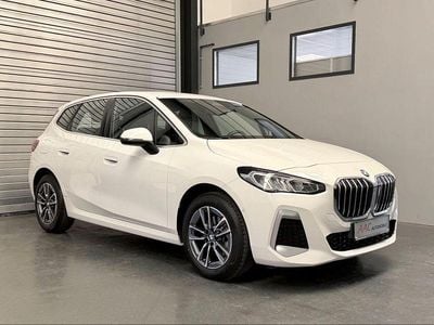 Gebraucht BMW 220 Active Tourer M Sport 170 PS (125 kW) 2023 Weiß Van / Kleinbus