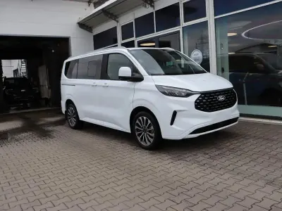 Neu Ford Tourneo Titanium X 170 PS (125 kW) 2026 Weiß Van / Kleinbus