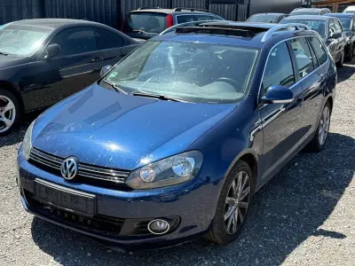 Gebraucht VW Golf VI Highline 105 PS (77 kW) 2011 Blau Kombi