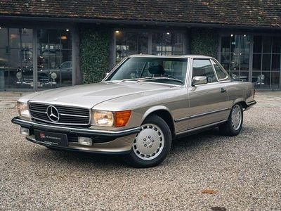Gebraucht Mercedes 560 231 PS (169 kW) 1989 Silber Cabrio