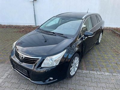 Gebraucht Toyota Avensis Executive 152 PS (111 kW) 2011 Schwarz Kombi