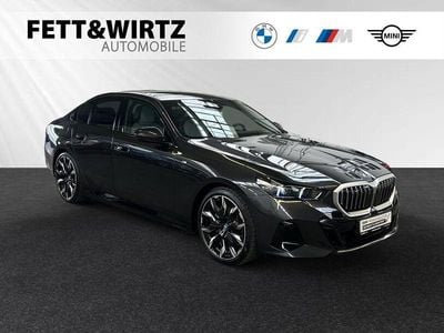 Gebraucht BMW i5 M Sport 289 kW (394 PS) 2024 Sophistograu brillanteffekt metallic Limousine