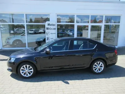 Gebraucht Skoda Octavia Style 150 PS (110 kW) 2019 Schwarz Limousine