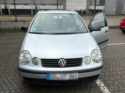 Gebraucht VW Polo 55 PS (40 kW) 2002 Silber Kleinwagen