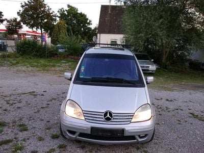 Mercedes Vaneo