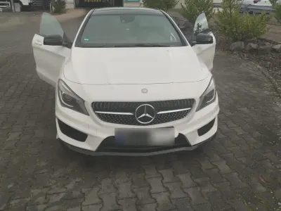 Gebraucht Mercedes CLA220 170 PS (125 kW) 2013 Weiß Limousine