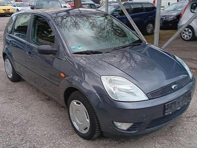 Usata Ford Fiesta Viva 80 CV (58 kW) 2005 Grigio Utilitaria
