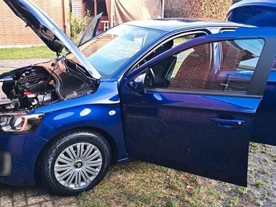 Second-hand Citroën C-Elysee I PureTech 82 CP (60 kW) 2019 Albastru Berlinǎ