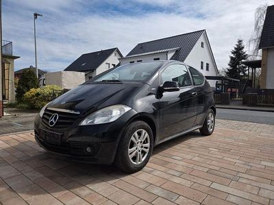 Second-hand Mercedes A150 95 CP (69 kW) 2010 Negru