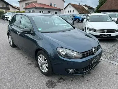 Gebraucht VW Golf VI Style 140 PS (102 kW) 2011 Blau Kleinwagen