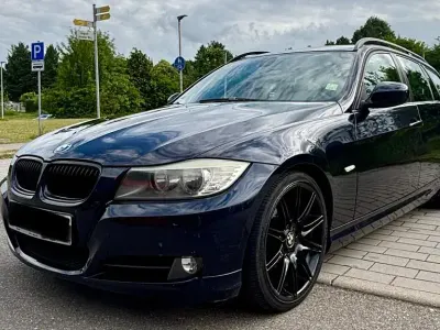 Gebraucht BMW 318 Performance 143 PS (105 kW) 2009 Blau Kombi