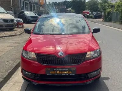 Gebraucht Skoda Rapid Monte Carlo 105 PS (77 kW) 2015 Rot Kleinwagen