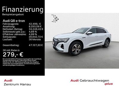 Gebraucht Audi Q8 e-tron Advanced Plus 250 kW (340 PS) 2023 Gletscherweiß metallic SUV