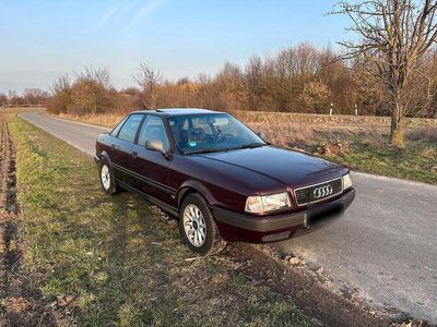 Gebraucht Audi 80 Basis 90 PS (66 kW) 1993 Rot Limousine