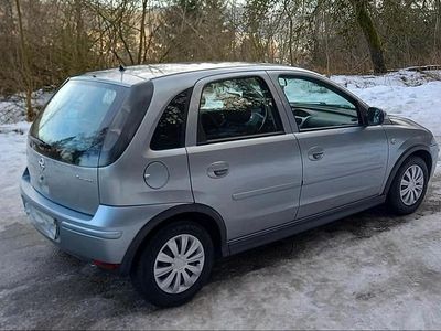 Silber Gebraucht 2005 Opel Corsa Limousine | 1.749 € (Fairer Preis)