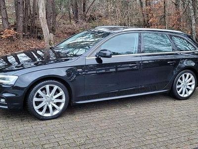 Schwarz Gebraucht 2015 Audi A4 Performance Kombi | 10.500 € (Fairer Preis)