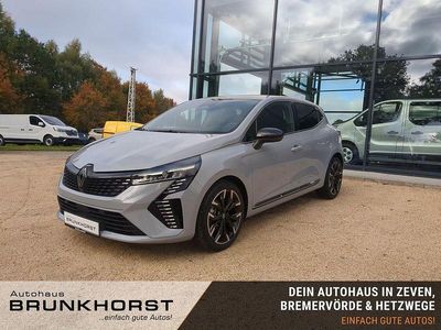 Neu Renault Clio V Techno 91 PS (66 kW) 2025 Grau Limousine