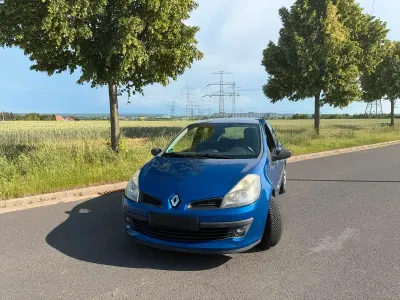 Gebraucht Renault Clio III 75 PS (55 kW) 2008 Blau Kleinwagen