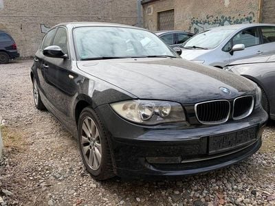 Gebraucht BMW 116 Advantage 122 PS (89 kW) 2009 Schwarz Kleinwagen