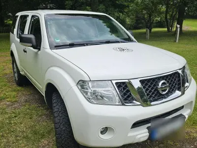 Gebraucht Nissan Pathfinder 190 PS (139 kW) 2013 Weiß SUV