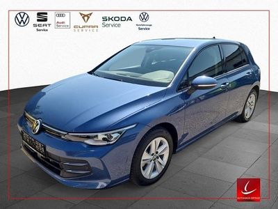 Gebraucht 2024 VW Golf VIII Life | 23.990 € (Guter Preis)