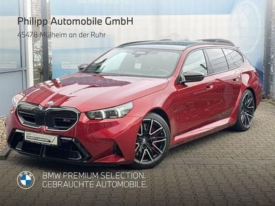 Gebraucht BMW M5 Performance 727 PS (534 kW) 2025 Dragon fire rot metallic Kombi