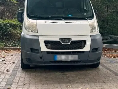 Gebraucht Peugeot Boxer 120 PS (88 kW) 2026 Weiß Van