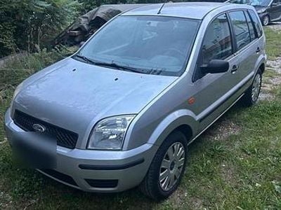 Gebraucht Ford Fusion 80 PS (58 kW) 2005 Grau Kleinwagen