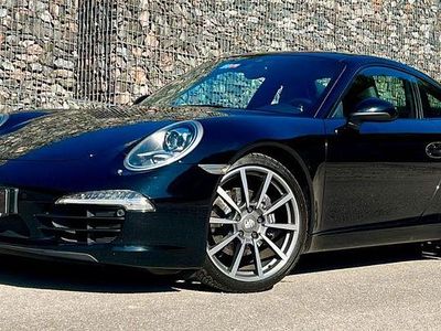 Porsche 911 Carrera