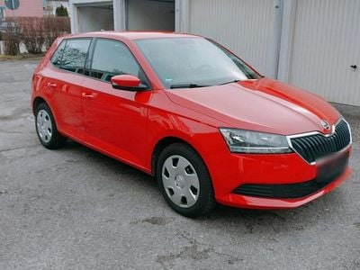 Gebraucht Skoda Fabia Cool Plus 60 PS (44 kW) 2019 Rot Kleinwagen