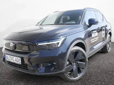 Usata Volvo EX40 Ultra 185 kW (252 CV) 2025 Nero SUV