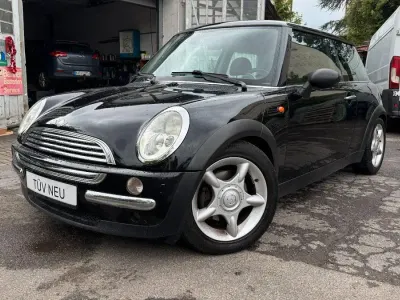 Occasion Mini ONE 90 PK (66 kW) 2004 Zwart Hatchback