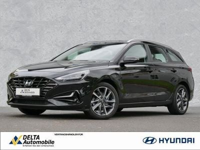 Gebraucht Hyundai i30 Trend 120 PS (88 kW) 2023 Phantom black Kombi