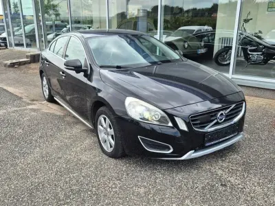 Gebraucht Volvo S60 Summum 203 PS (149 kW) 2010 Schwarz Limousine