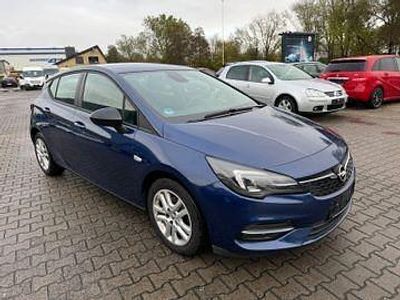 Blau Gebraucht 2021 Opel Astra Business Limousine | 11.500 € (Teuer)