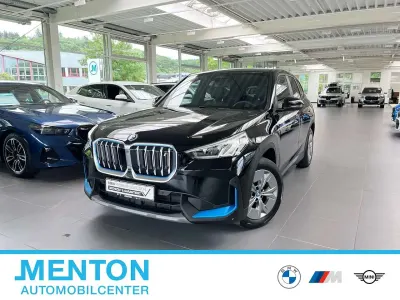 Gebraucht BMW iX1 Performance 230 kW (313 PS) 2023 Schwarz SUV