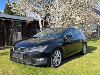 Second-hand Seat Leon FR 150 CP (110 kW) 2016 Negru Berlinǎ