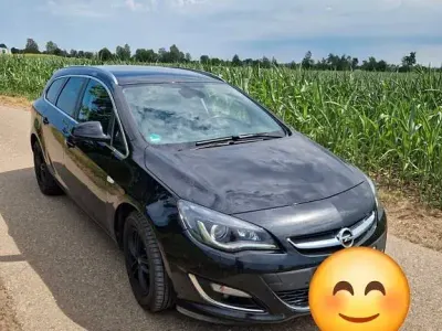 Gebraucht Opel Astra Eco 136 PS (100 kW) 2015 Schwarz Limousine