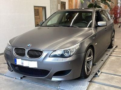 Gebraucht BMW M5 Sport Line 400 PS (294 kW) 2004 Grau Kombi