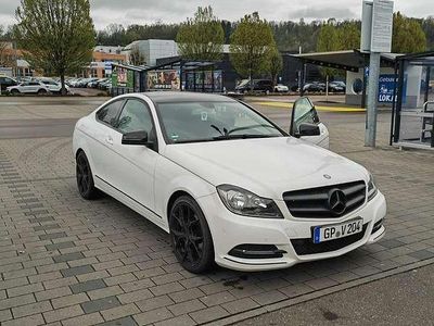 Gebraucht Mercedes C180 156 PS (114 kW) 2012 Coupé