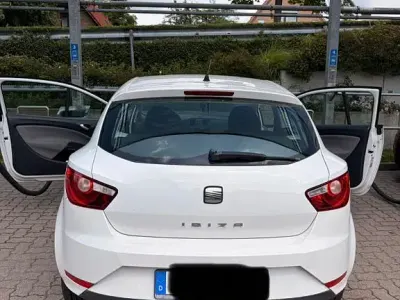 Gebraucht Seat Ibiza SC Style 69 PS (50 kW) 2013 Weiß Kleinwagen