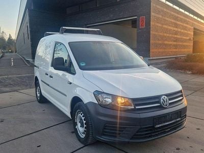 Second-hand VW Caddy 75 CP (55 kW) 2016 Alb Monovolum