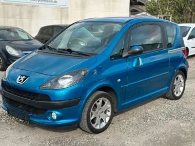 Gebraucht Peugeot 1007 Premium 109 PS (80 kW) 2005 Blau Van / Kleinbus