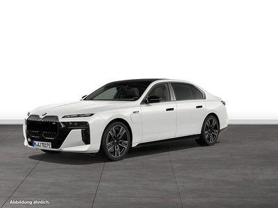 Second-hand BMW M760e M Sport 571 CP (419 kW) 2025 Alb Berlinǎ