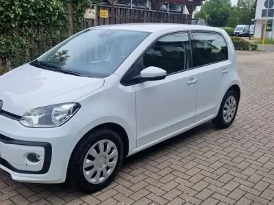 Gebraucht VW up! move up! 65 PS (47 kW) 2020 Pure white Kleinwagen