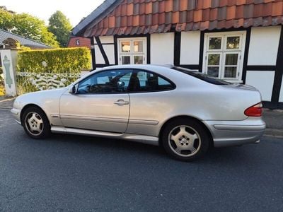 Mercedes CLK320