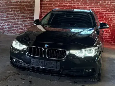 Używany BMW 320 Advantage 190 KM (139 kW) 2017 Czarny Kombi
